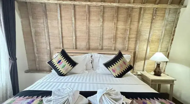 Двухместное бунгало Deluxe Lavella Villas Kuta Lombok