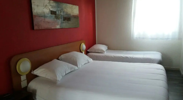Номер Standard Hotel - Restaurant du Lac - Agen