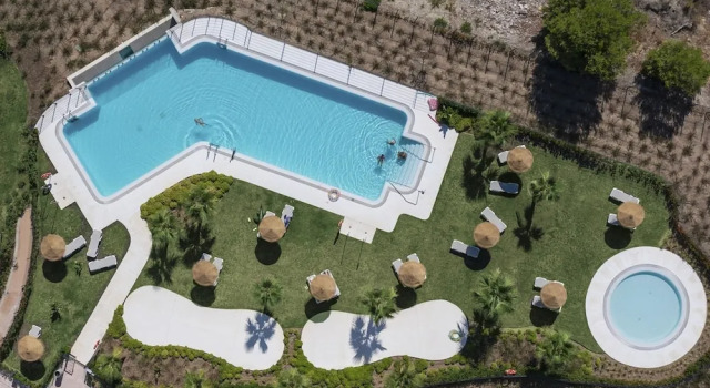Апартаменты Exclusive 3-bedroom Apartment in Higueron