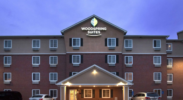 WoodSpring Suites St. Louis Arnold
