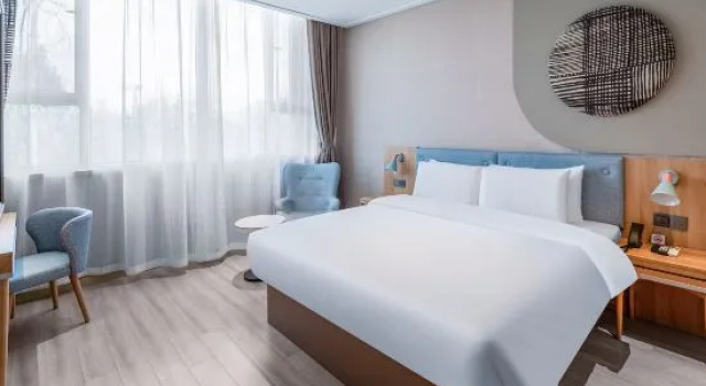 Люкс Homeinn · neo (Kashgar University Xinquan Campus)