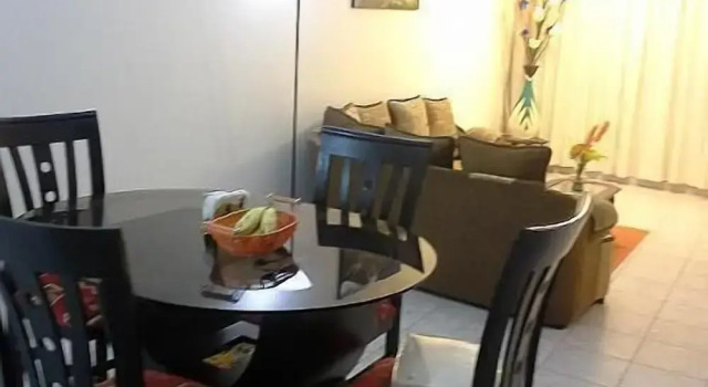 Апартаменты с 2 комнатами с балконом Angelicas House 2BR Near Airport Terrace WiFi