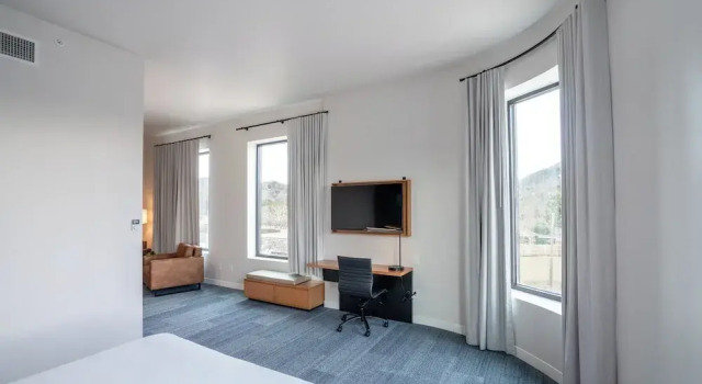 Номер Deluxe Bridge Creek Inn