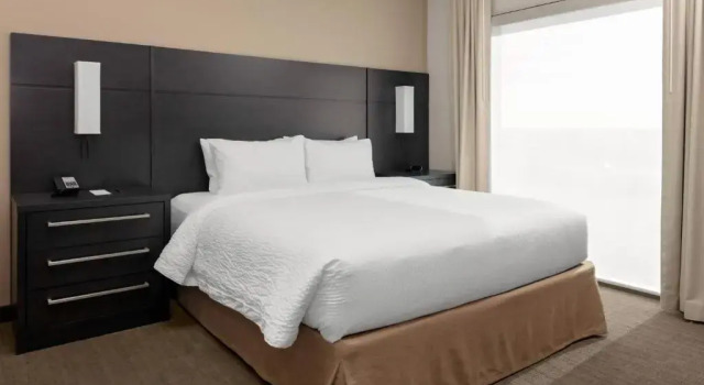 Двухместный люкс c 1 комнатой Residence Inn by Marriott Phoenix Mesa East