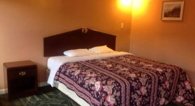 Eny's Hotel