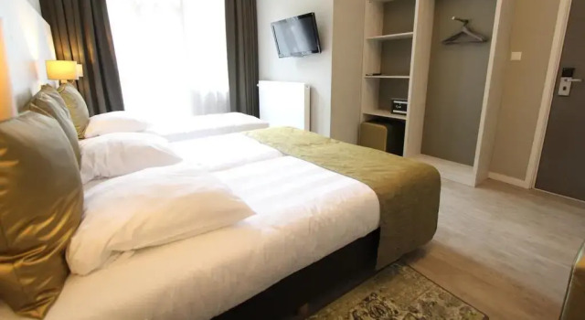 Трёхместный номер Standard Apple Inn Hotel