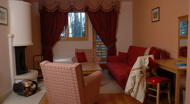 Aparthotel Snjezna Kraljica, Book Condo Hotel Apart‑Hotels in Zagreb, Condo Hotel