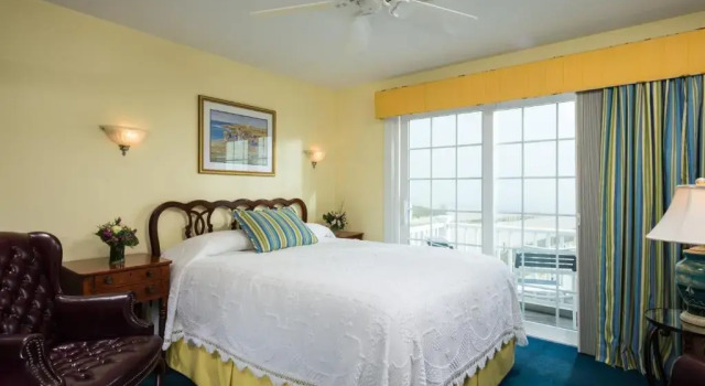 Двухместный номер Standard с балконом Winstead Beach Resort