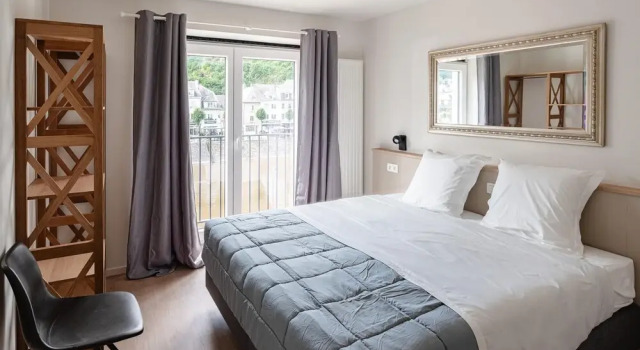 Vacation Home in Bouillon by Semois River, Забронировать Дом для отпуска Коттеджи Буйон, Коттедж