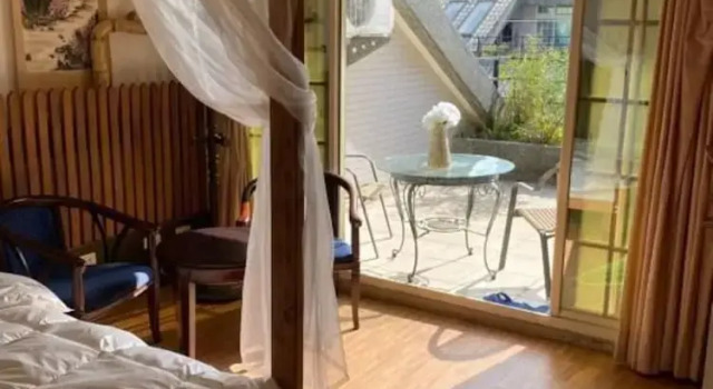 Yilian Fengqing Homestay, Забронировать Отель Отели Хуалянь 3 звезды, 3*