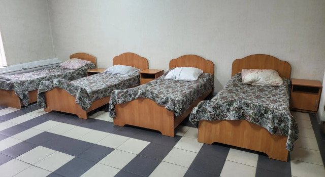 Кровать в общем номере Тура