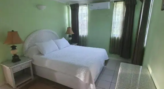 Burns' Apartment, Prenota Appartamento Gros Islet Castries