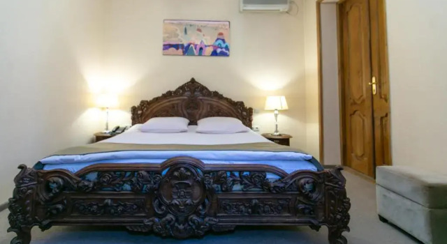 Suite Hotel VIP