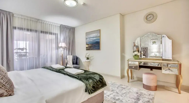 Luxury Apartments at Balqis Residence, Забронировать Апартаменты/квартира Пальма Джумейра Дубай, рядом с Пляж Насими