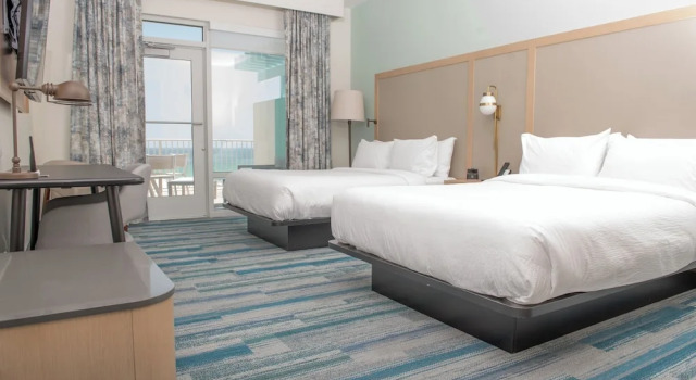 Четырёхместный номер Standard с балконом и рядом с пляжем Fairfield by Marriott Inn & Suites Pensacola Beach