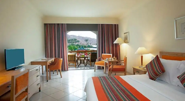 Двухместный номер Classic с видом на море Movenpick Resort Taba