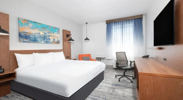 Номер Standard La Quinta Inn & Suites by Wyndham Eagle Pass