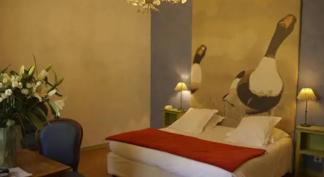 Hôtel les Arcades, Book Hotel Aigues-Mortes Camargue