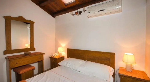 Трёхместный номер Standard с видом на море Anemoessa Traditional Village Hotel