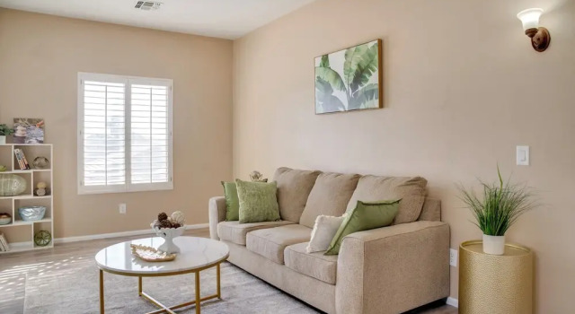 Коттедж Close to Hospitals: Goodyear Family Home w/ Pool!