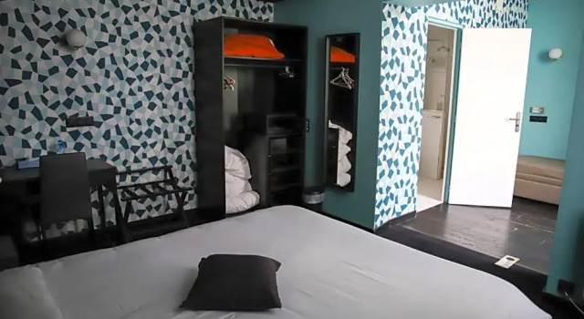 Семейный номер Standard Hotel Aux Sacres Reims, Centre Historique