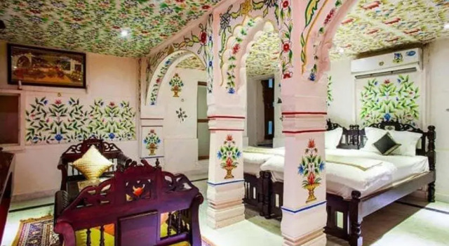 Suroth Mahal a Jaipur Riyasat, Забронировать Отель Отели штата Раджастхана с парковкой, Парковка