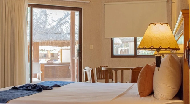 Полулюкс Tecnohotel Beach