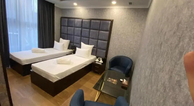 V G hotel, Забронировать Отель Отели Еревана 4 звезды, рядом с Площадь Республики, 4*