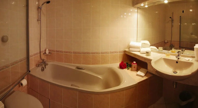Номер Comfort Hôtel-Restaurant Logis lAubrac Laguiole