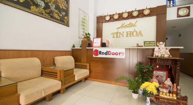 Reddoorz Near Saigon Zoo 3