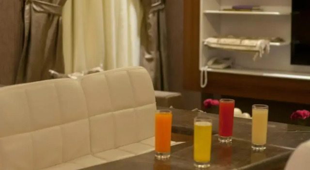 Люкс Superior Evan Serviced Apartments in Al Muruj District