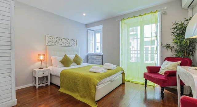 Двухместные апартаменты Standard с балконом и с видом на город Lisbon Core Apartments Bairro Alto