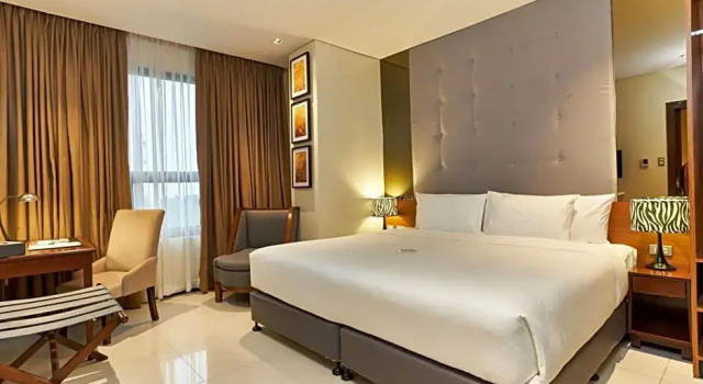 Полулюкс Summit Hotel Tacloban