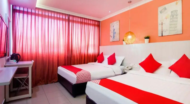 Люкс Premium OYO 761 City Hotel