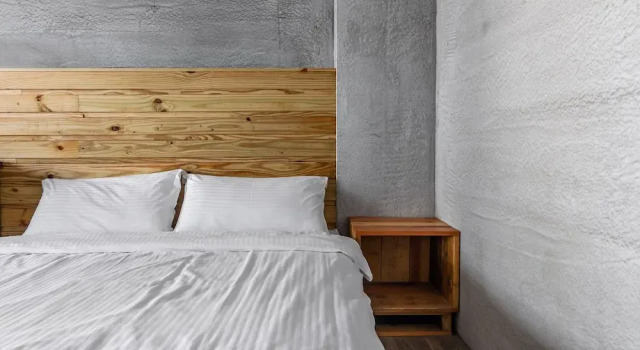 l-stack B&B