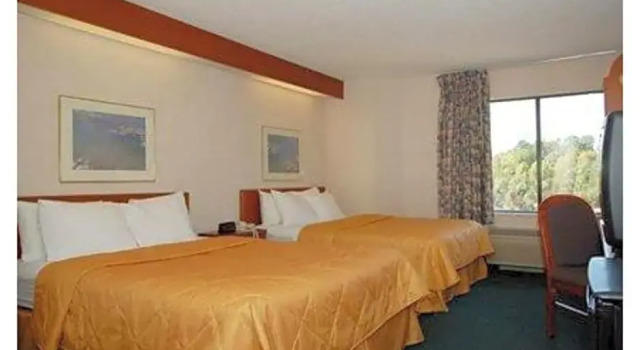 Четырёхместный номер Standard Baymont by Wyndham Mooresville