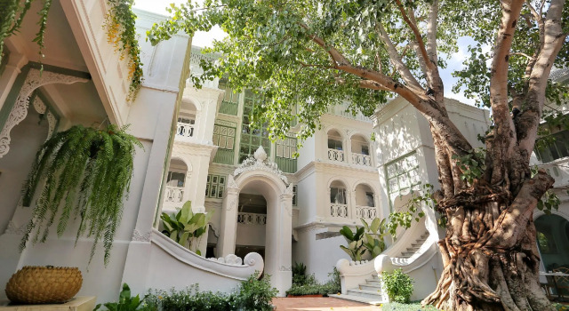 The Inside House, Забронировать Отель Отели Чиангмай 5 звезд, рядом с Chiangmai Ram Hospital, 5*