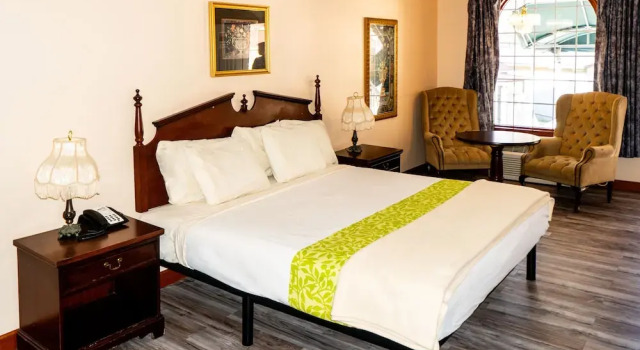 Номер Classic Cumberland Gap Inn