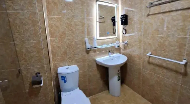 Номер Deluxe Hirot Hotel Tashkent