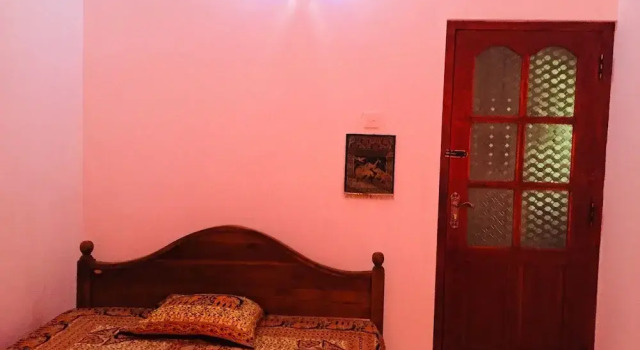 toropi homestay