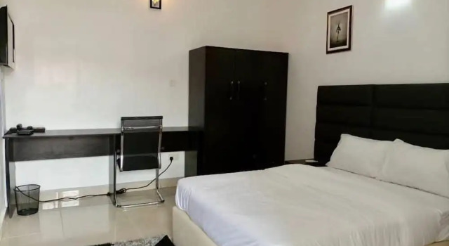 Esenyo Luxury Apartments, Prenota Appartamento Hotel a Bwari con parcheggio, Parcheggio