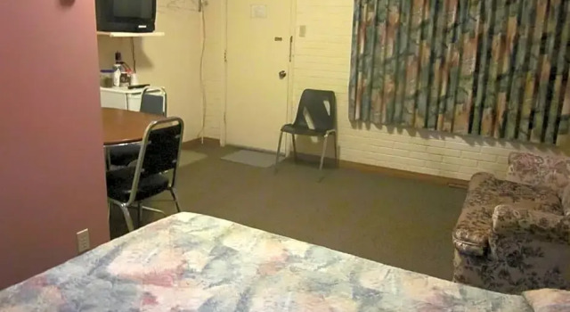 Camera Deluxe City Centre Motel