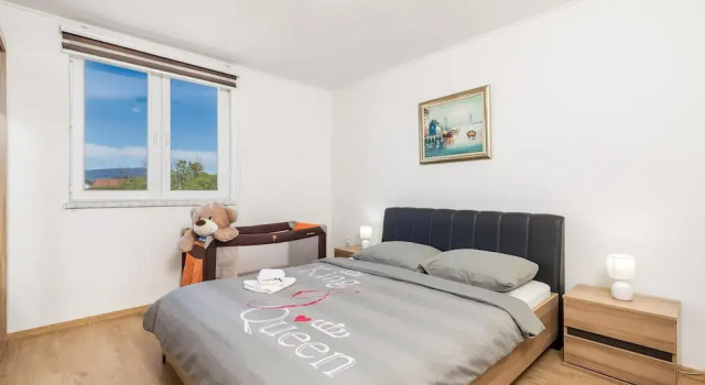 3 Bedroom Stunning Home In Otocac, Prenota Hotel Hotel a Kvarner con piscina, Piscina