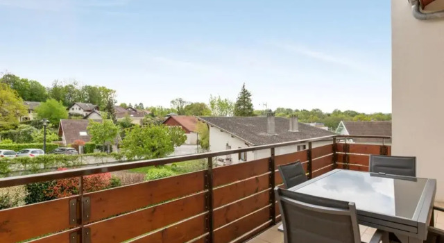 Апартаменты 3-rooms flat in Annecy in the lovely Seynod village