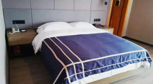 LANO Hotel Guangdong Maoming Xinyi City Yingbin Avenue Electric Power Development Zone, Забронировать Отель Отели Гуандун 3 звезды, 3*