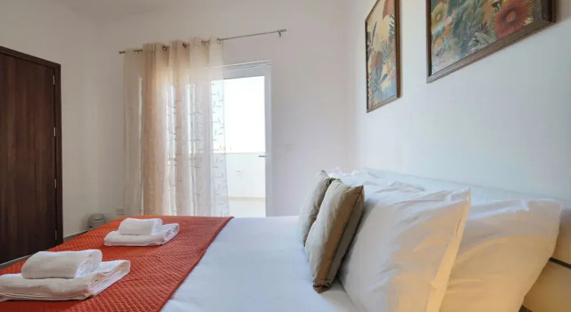 Cosy 1 BD Penthouse in Bugibba - Corner Terrace with Sea Views, Забронировать Апартаменты/квартира Сент-Полс-Бей Мальта, рядом с Malta National Aquarium