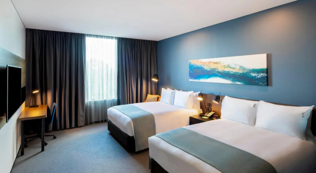 Четырёхместный номер Standard Holiday Inn Sydney St Marys by IHG