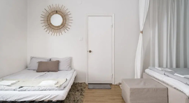 Апартаменты Standard 1BR Demure Design & Urban Living in Kamppi