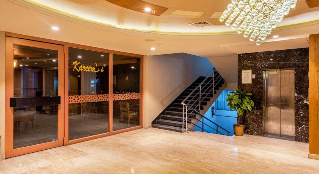 Treebo Trend Grand Plaza Nampally, Забронировать Отель Отели Хайдарабада 3 звезды, рядом с Birla Mandir, 3*