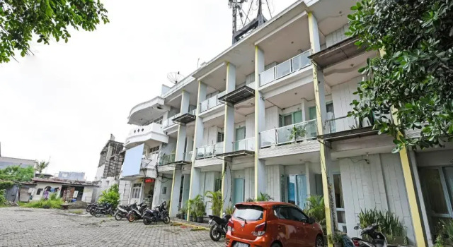 OYO 90451 Hotel Roda Mas 1